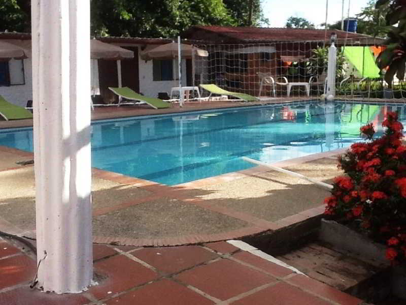 Llano Dorado Hotel Campestre Granja Campo Alegre Kültér fotó